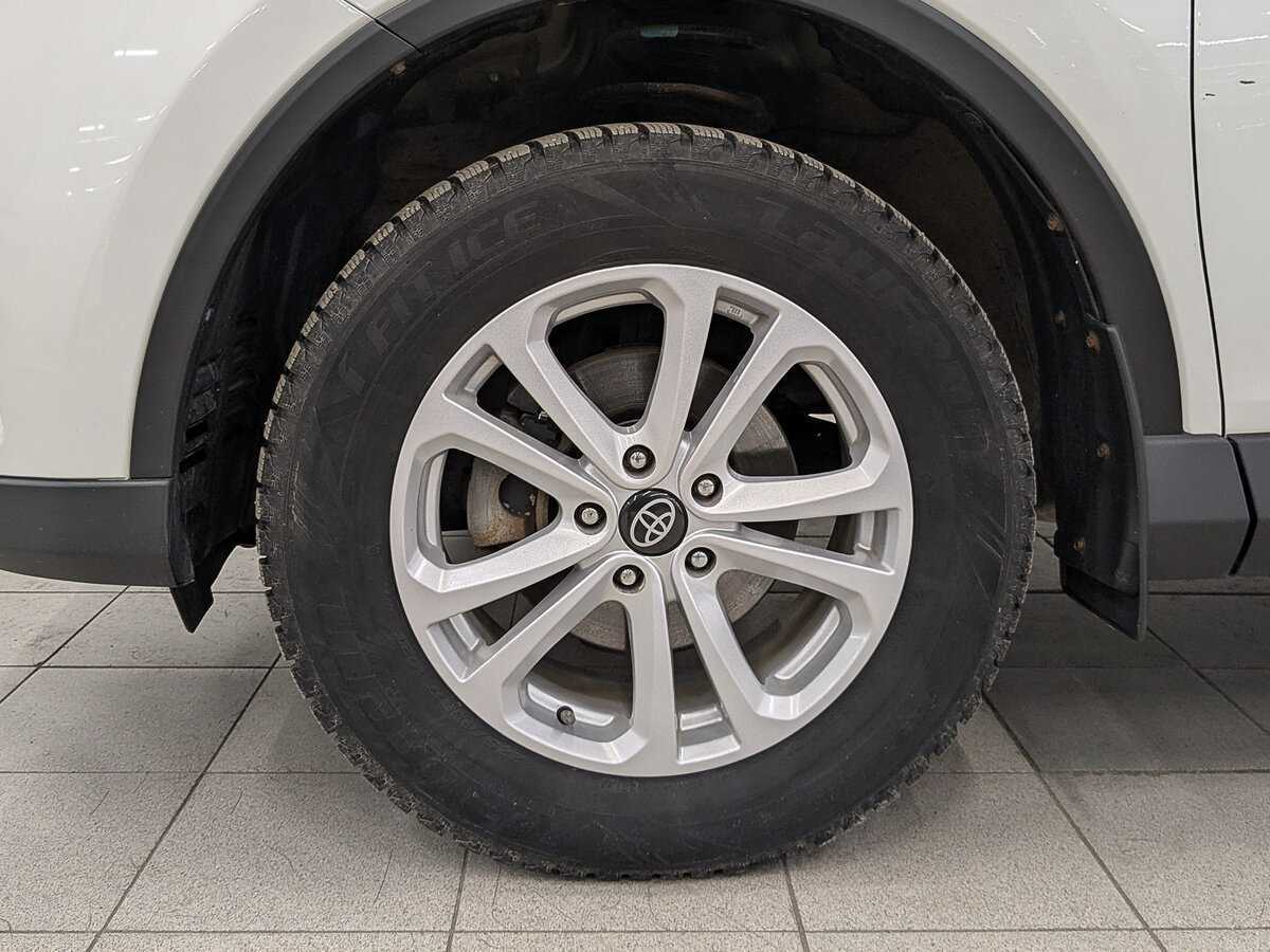 Купить Тойота Рав4, 2017, 143 581 км.. Фото: #11