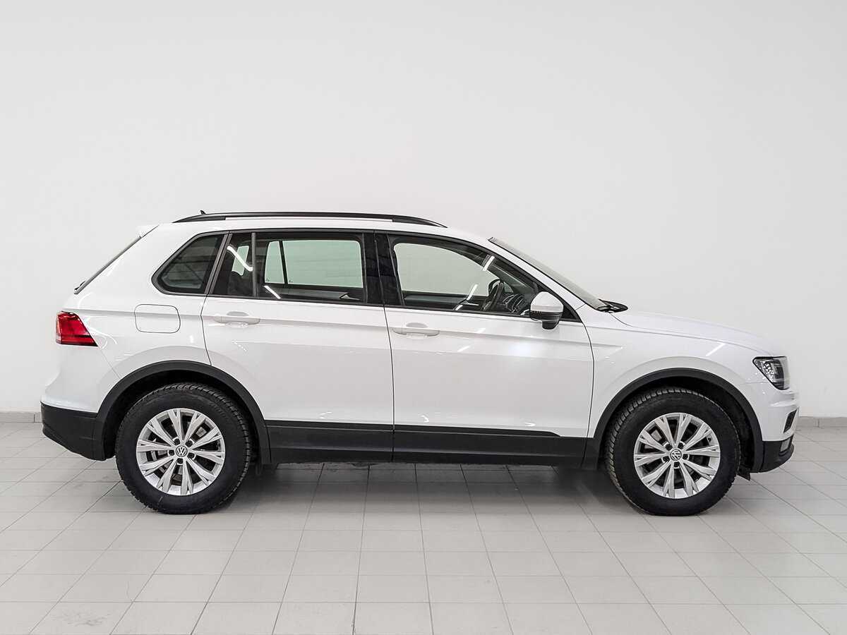 Купить Volkswagen Tiguan, 2020, 79 397 км.. Фото: #3