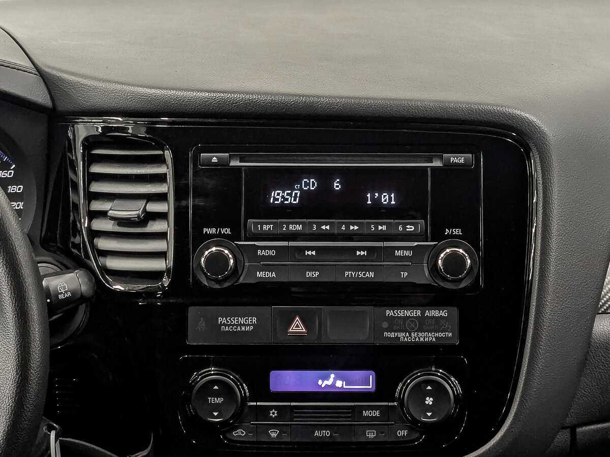 Купить Mitsubishi Outlander, 2018, 71 221 км.. Фото: #15