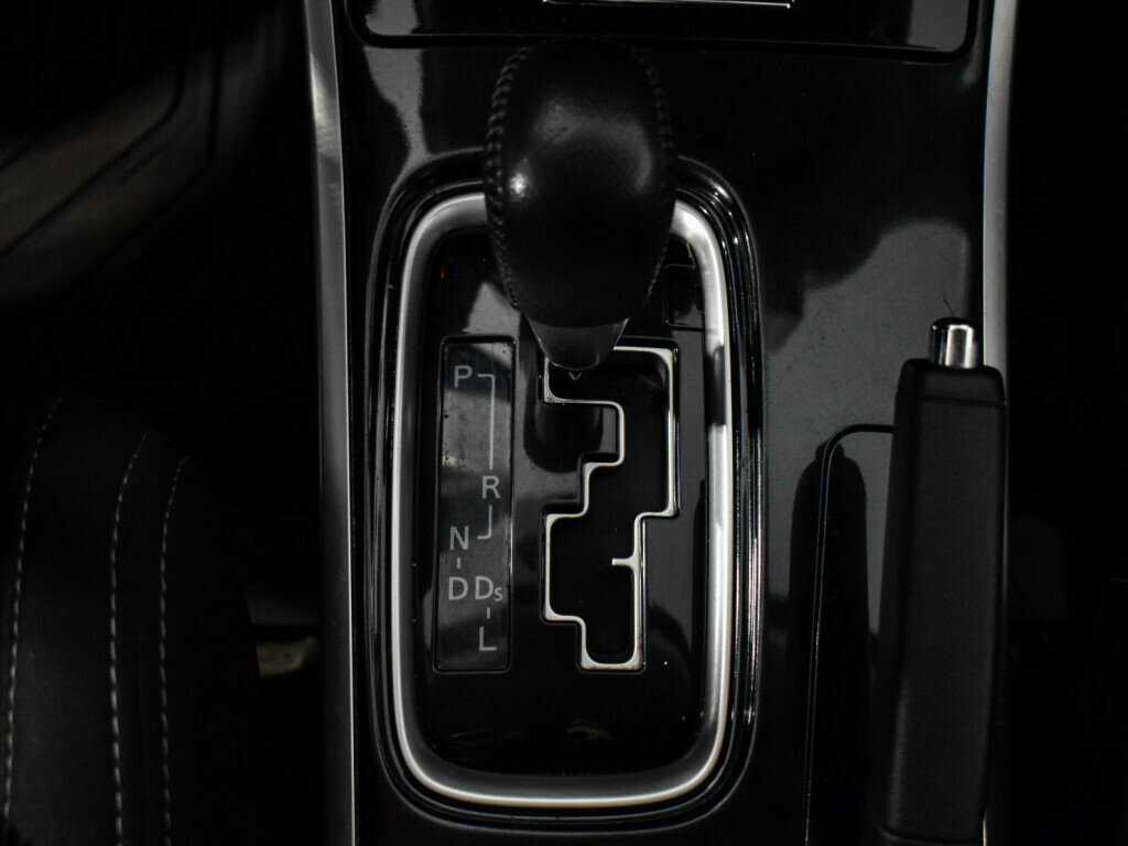 Купить Mitsubishi Outlander, 2017, 130 150 км.. Фото: #10