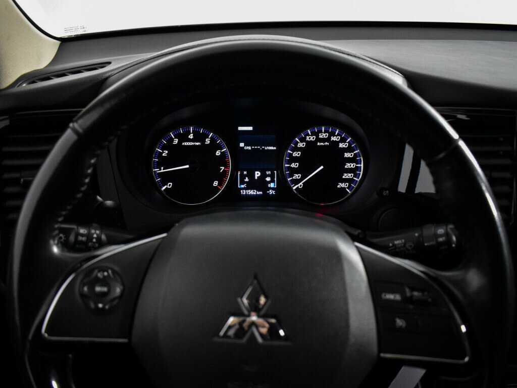Купить Mitsubishi Outlander, 2017, 130 150 км.. Фото: #17