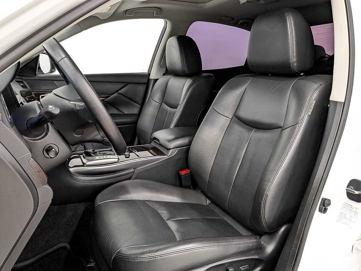 Купить Infiniti Q70, 2016, 88 021 км.. Фото: #19