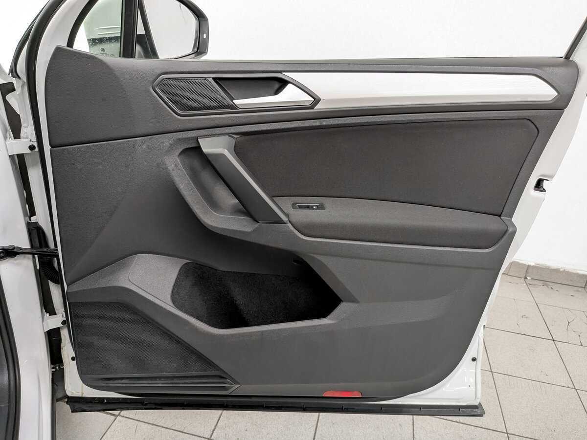 Купить Volkswagen Tiguan, 2021, 166 722 км.. Фото: #23