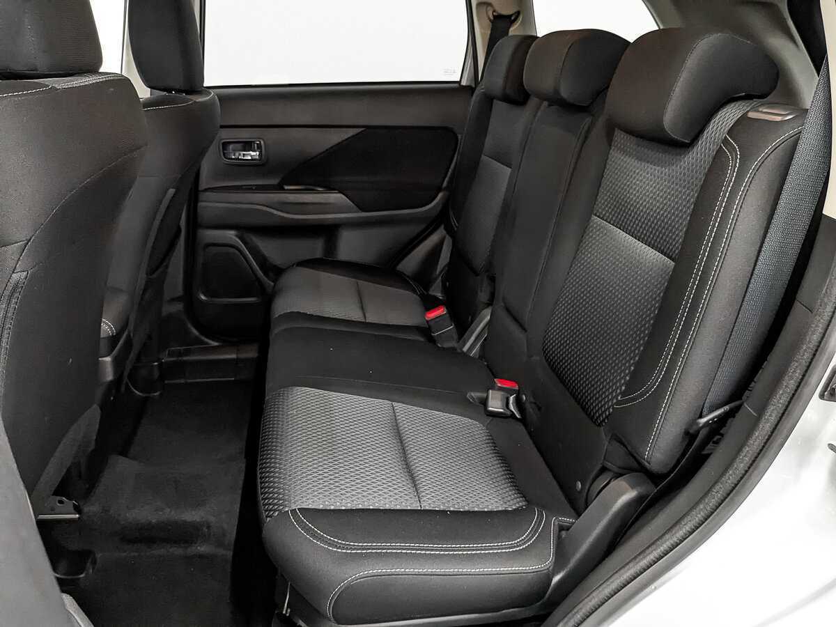 Купить Mitsubishi Outlander, 2020, 69 335 км.. Фото: #17