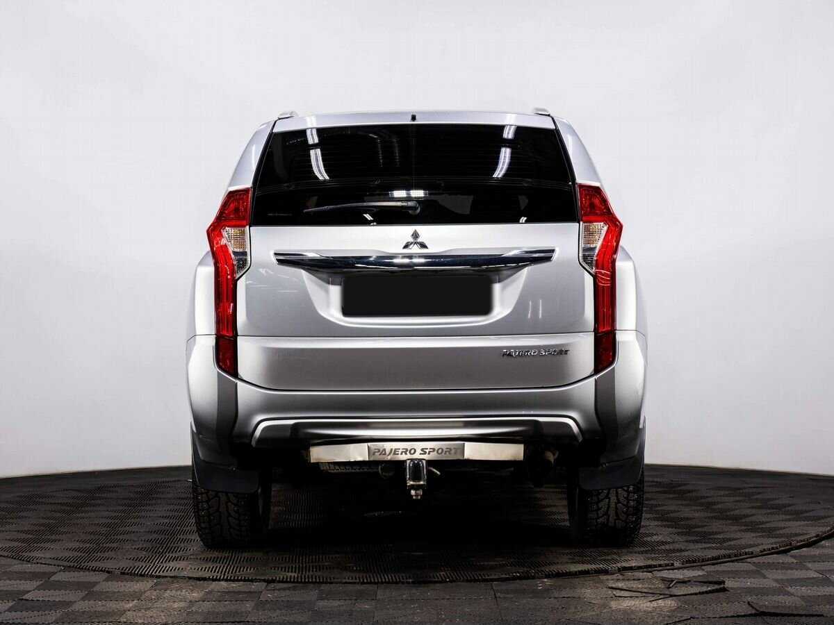 Купить Mitsubishi Pajero Sport, 2017, 111 378 км.. Фото: #4