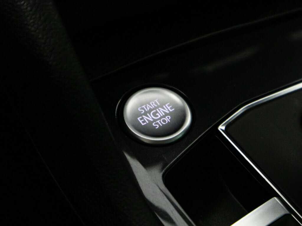 Купить Volkswagen Tiguan, 2019, 116 996 км.. Фото: #17