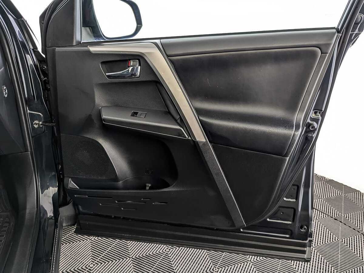 Купить Тойота Рав4, 2017, 160 396 км.. Фото: #22