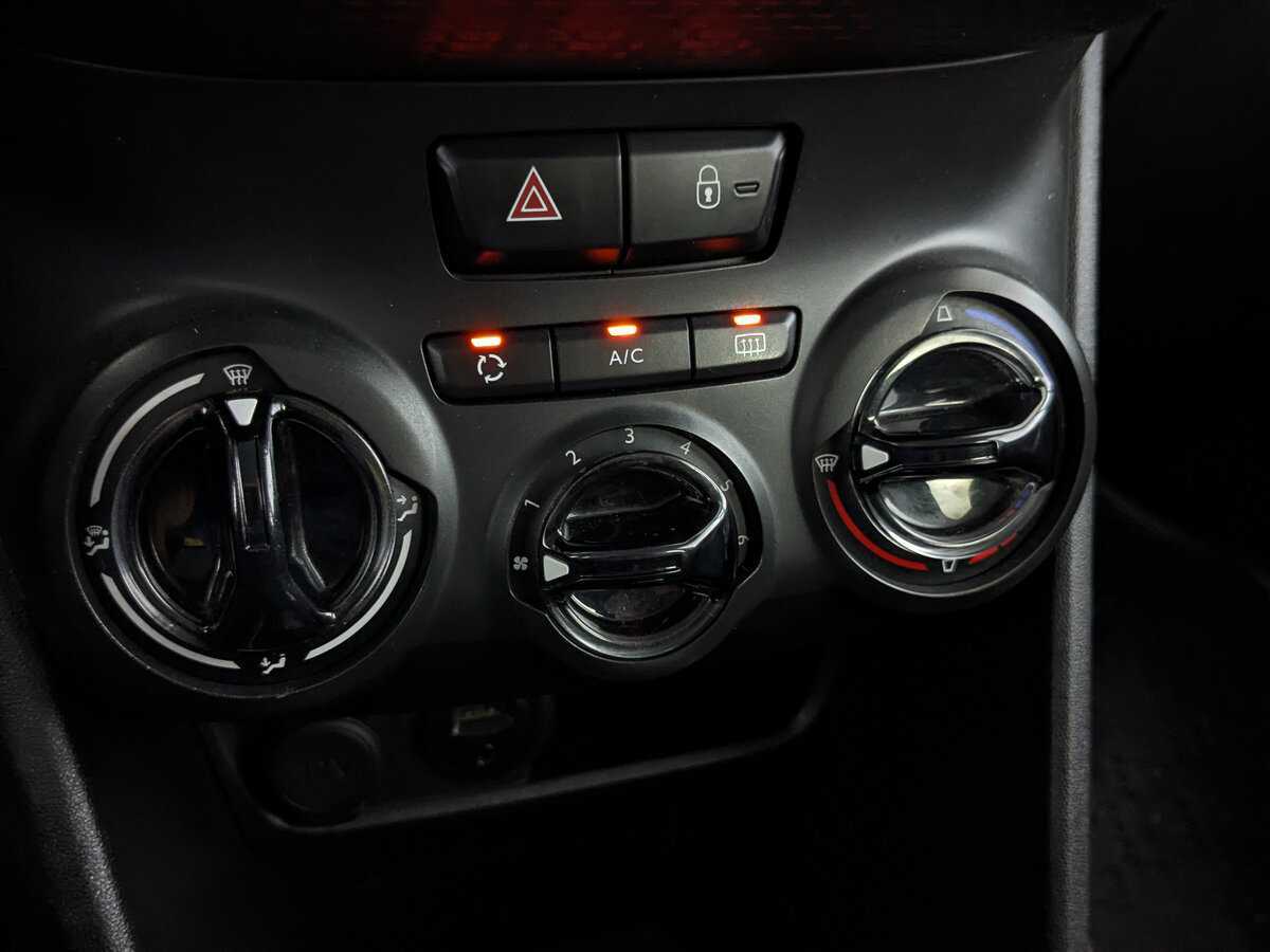 Купить Пежо 2008, 2014, 113 475 км.. Фото: #20