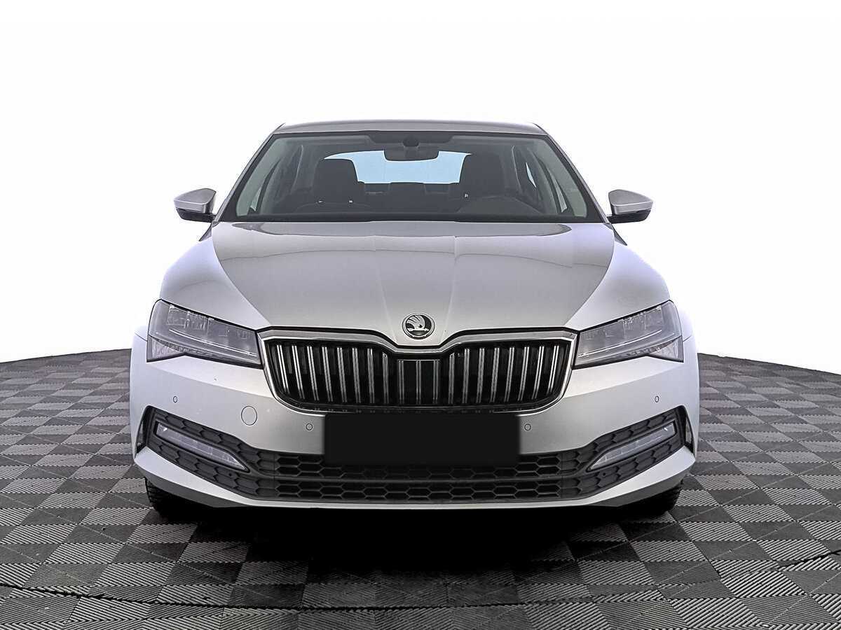 Купить Skoda Superb, 2021, 114 480 км.. Фото: #1