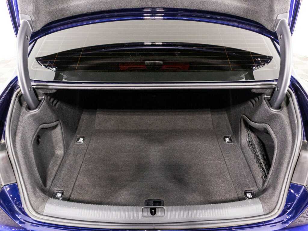 Купить Audi A4, 2019, 42 363 км.. Фото: #14