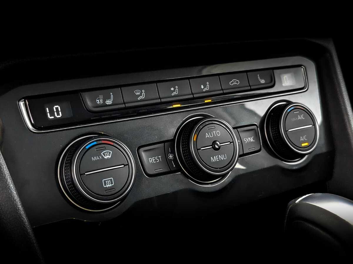 Купить Volkswagen Tiguan, 2019, 106 890 км.. Фото: #25