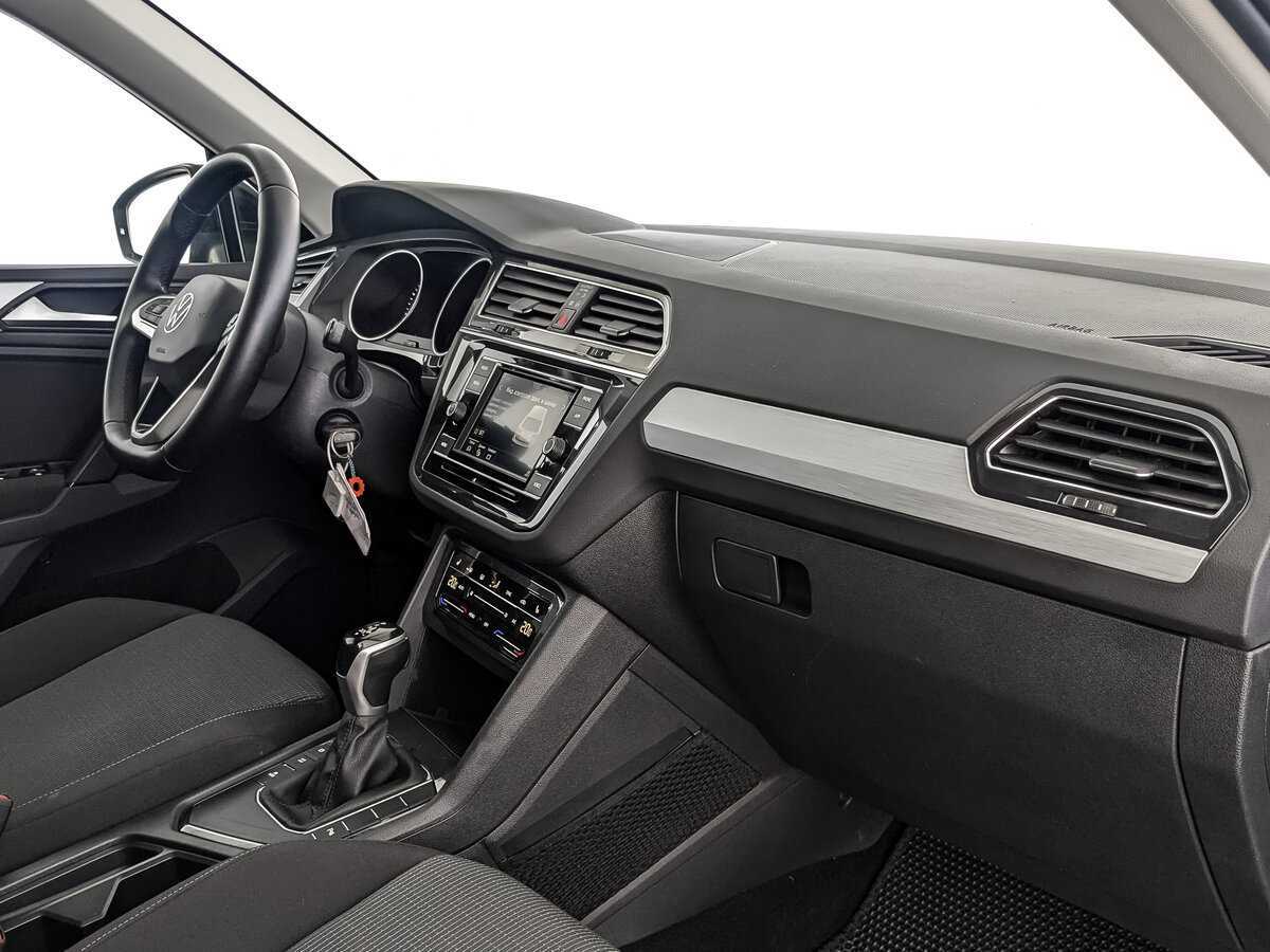 Купить Volkswagen Tiguan, 2021, 131 728 км.. Фото: #10