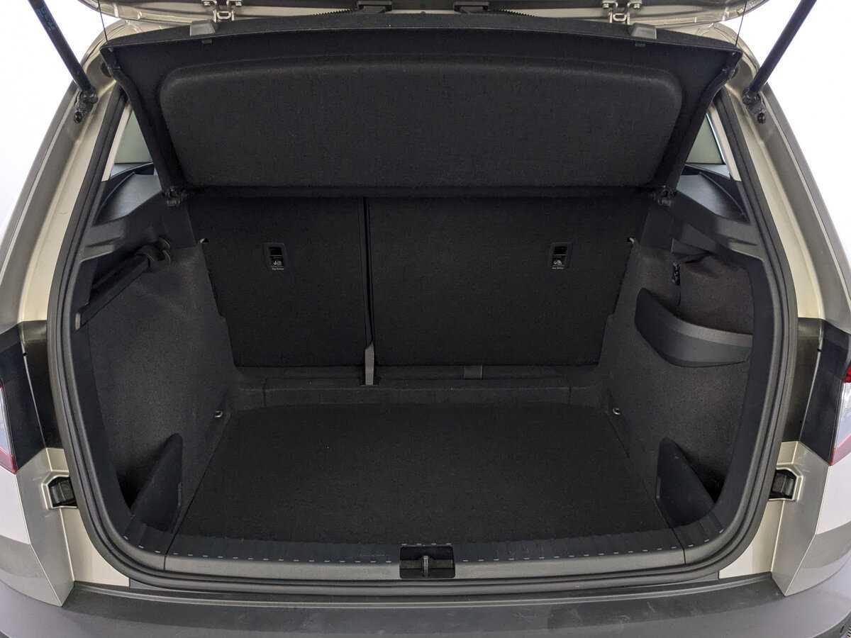 Купить Skoda Karoq, 2021, 74 954 км.. Фото: #9