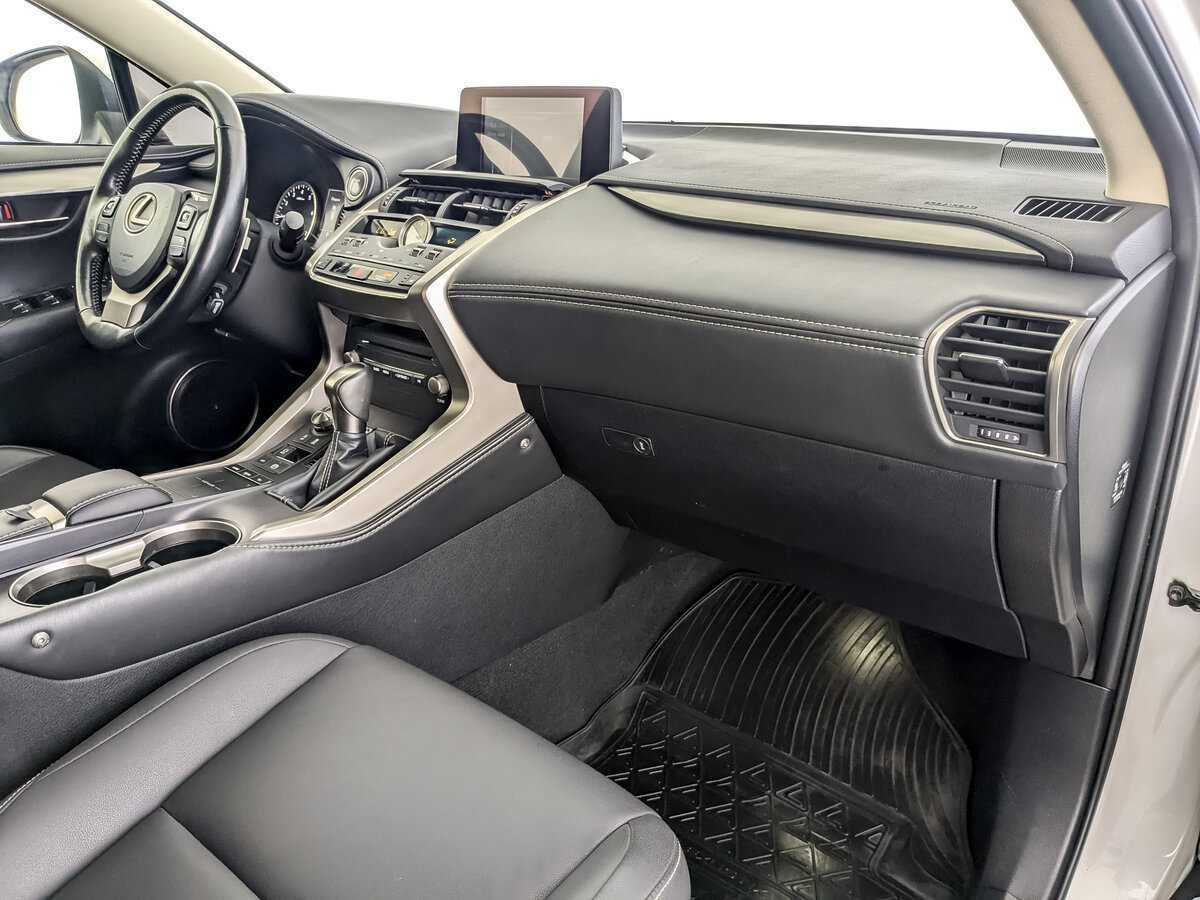 Купить Lexus NX, 2018, 75 998 км.. Фото: #10