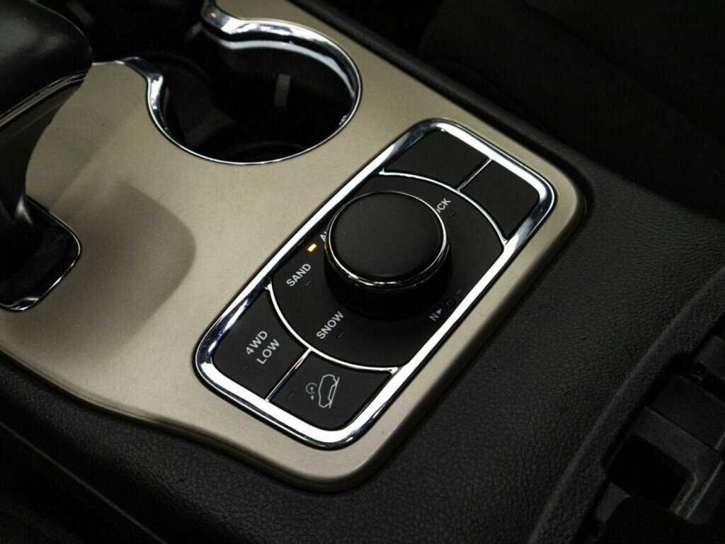 Купить Jeep Grand Cherokee, 2013, 321 610 км.. Фото: #15