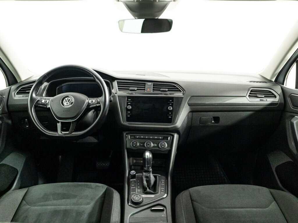 Купить Volkswagen Tiguan, 2019, 90 940 км.. Фото: #12