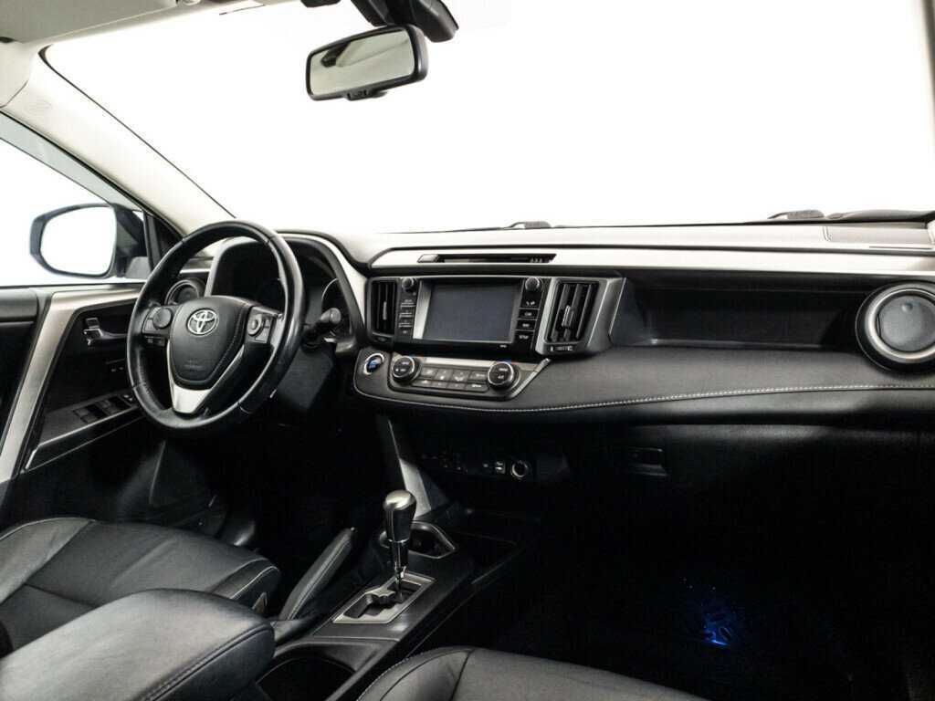 Купить Toyota RAV4, 2017, 122 563 км.. Фото: #8