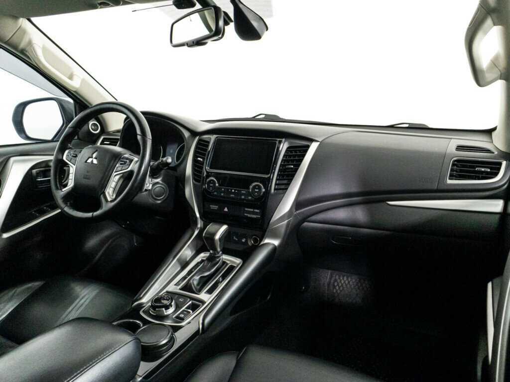 Купить Mitsubishi Pajero Sport, 2018, 99 701 км.. Фото: #8