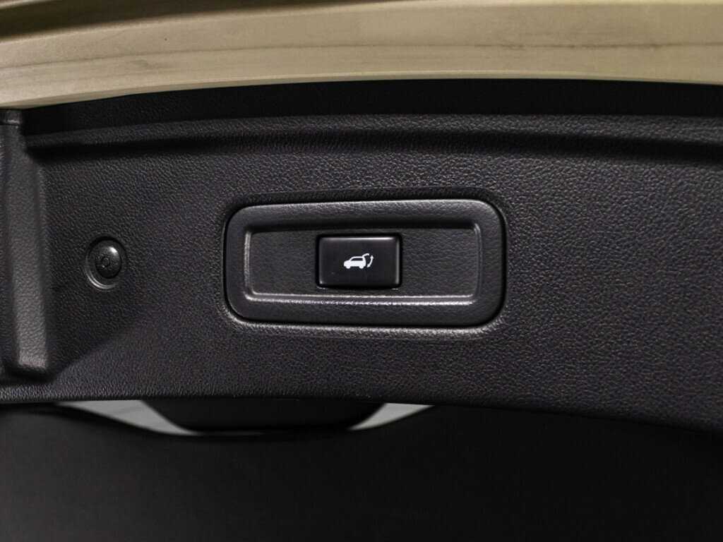 Купить Infiniti FX, 2013, 125 404 км.. Фото: #15