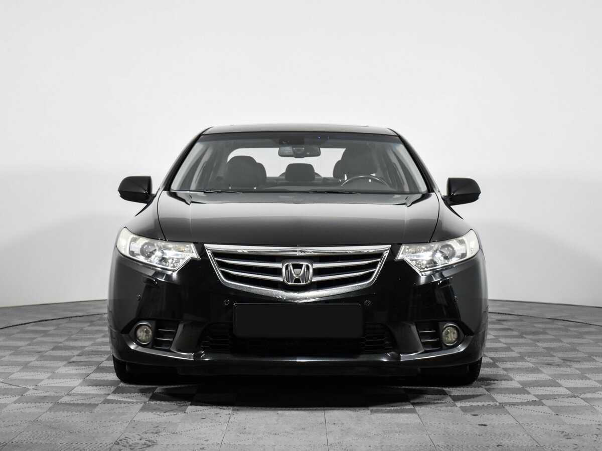 Купить Honda Accord, 2012, 68 157 км.. Фото: #1