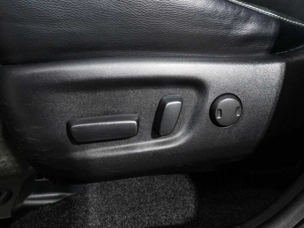 Купить Тойота Рав4, 2017, 119 187 км.. Фото: #16