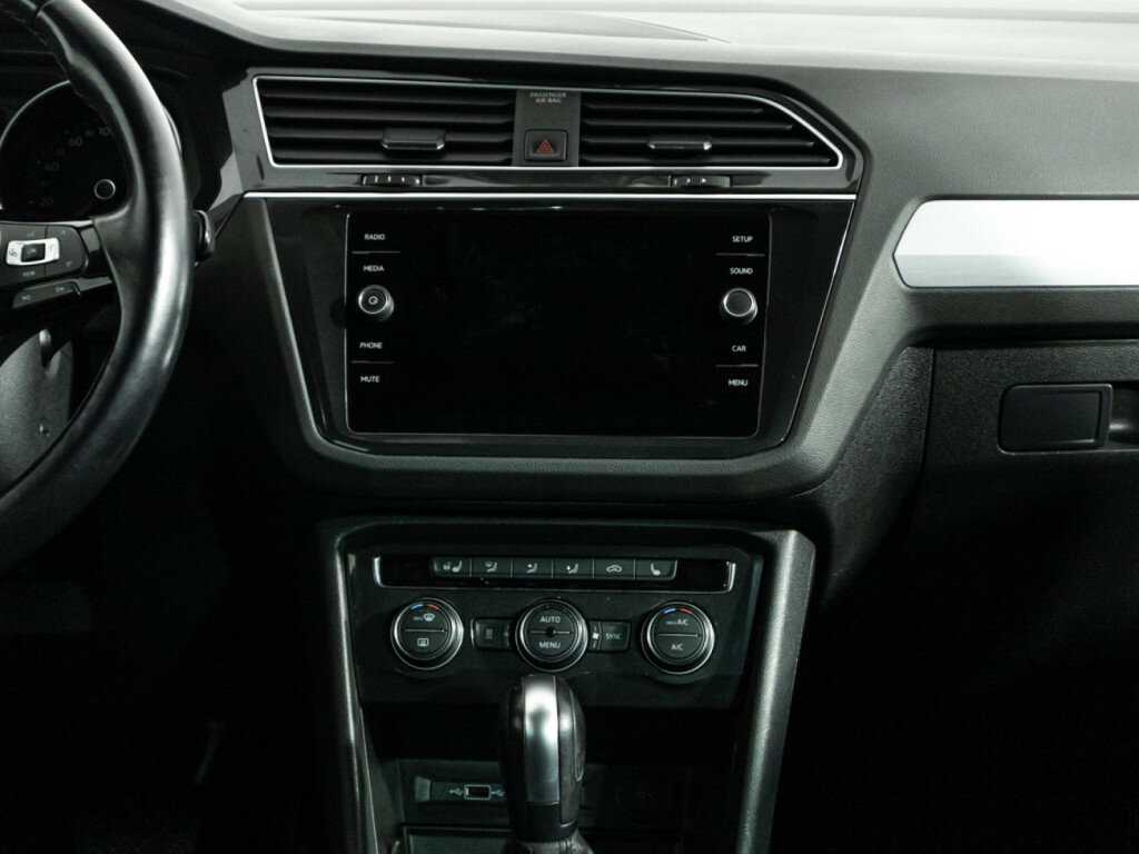 Купить Volkswagen Tiguan, 2019, 115 775 км.. Фото: #13