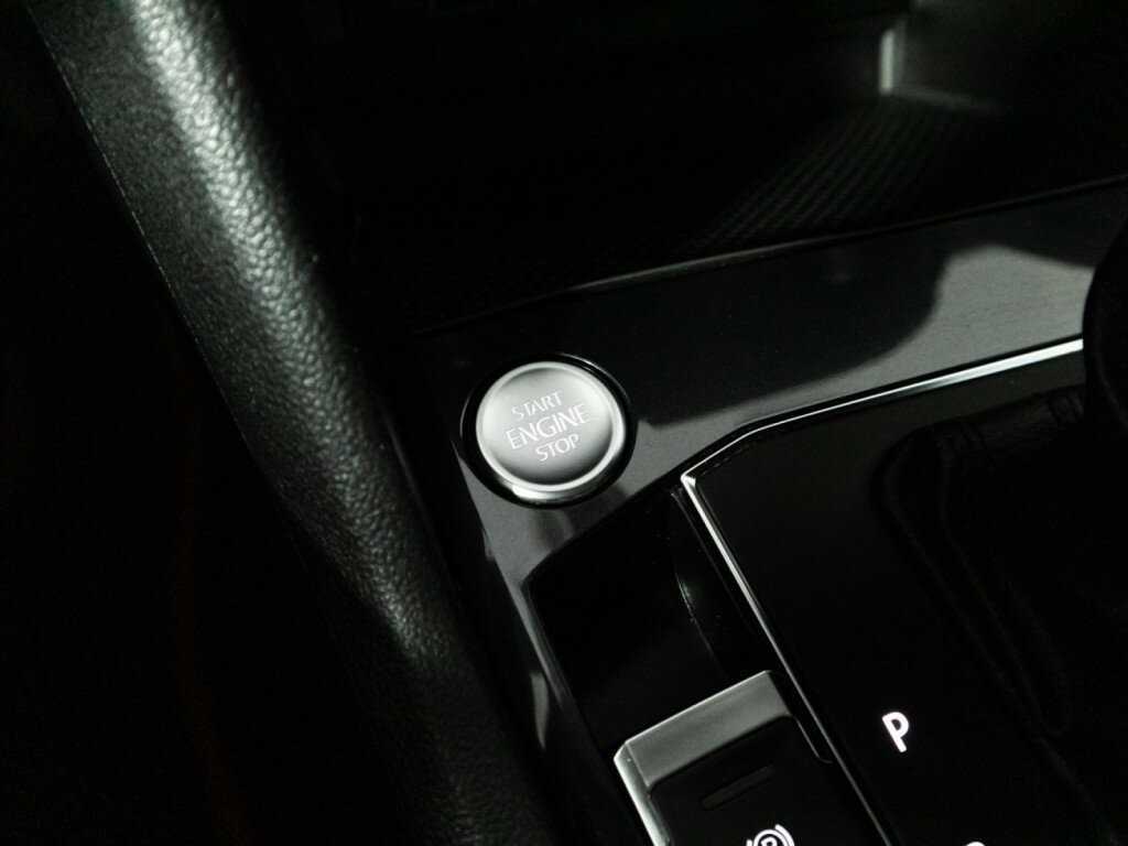 Купить Volkswagen Tiguan, 2019, 115 775 км.. Фото: #19