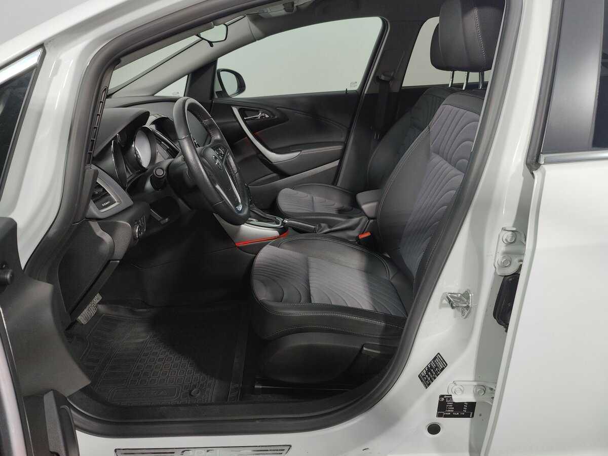 Купить Опель Астра, 2014, 66 303 км.. Фото: #9