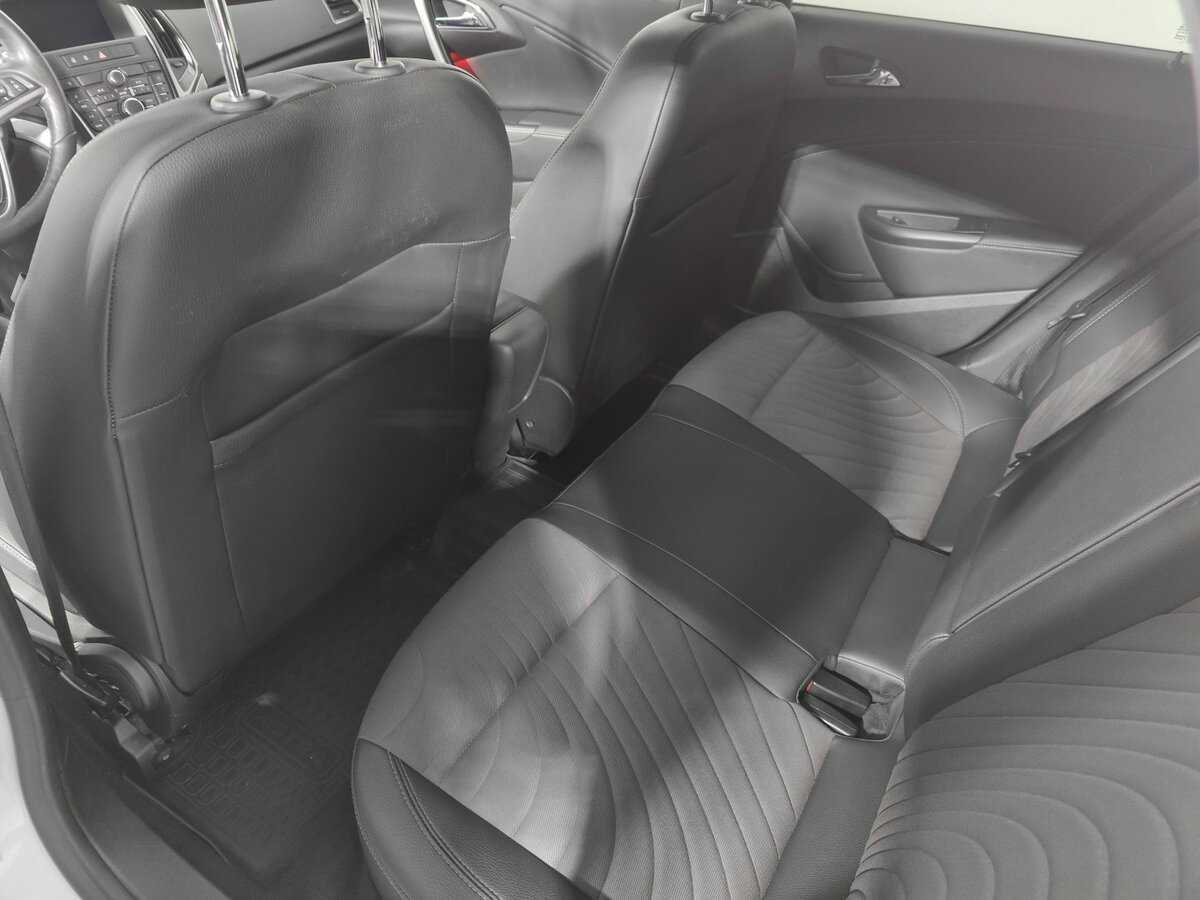 Купить Опель Астра, 2014, 66 303 км.. Фото: #13