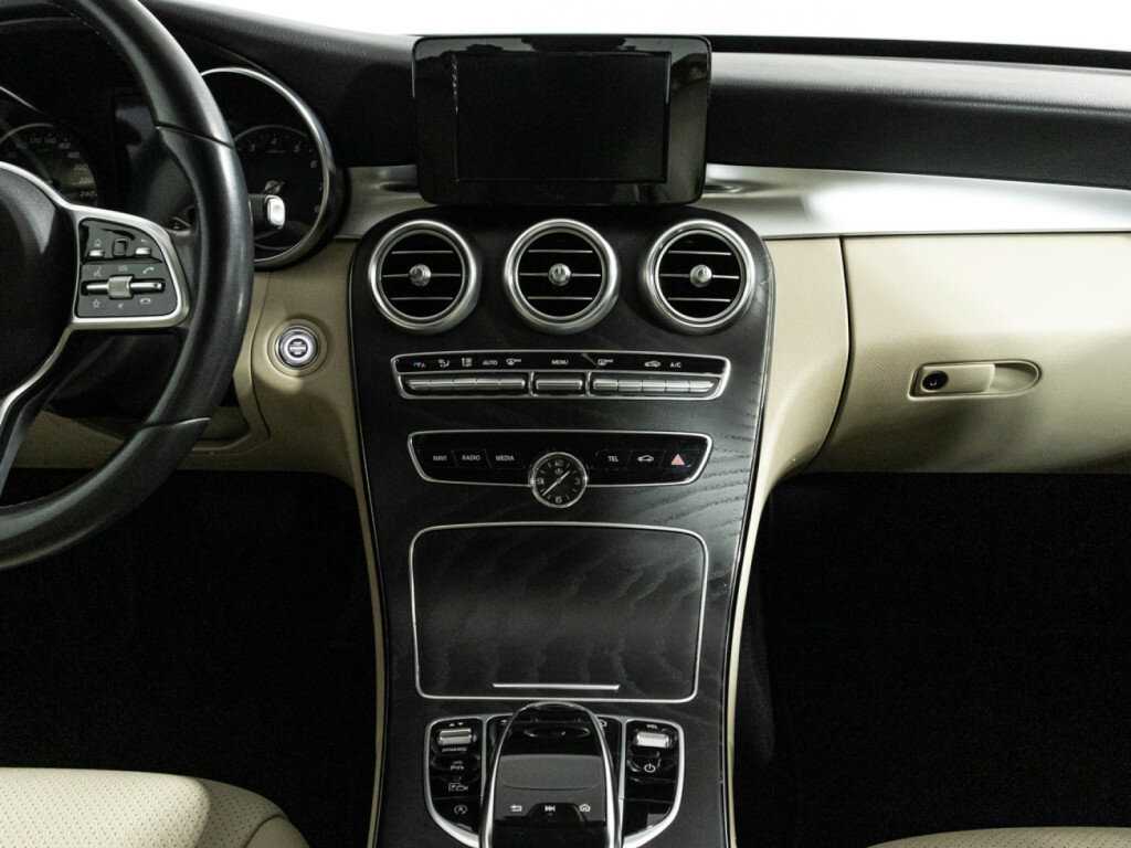 Купить Mercedes-Benz C-Класс, 2019, 104 558 км.. Фото: #13