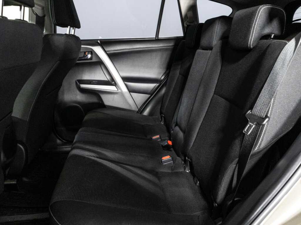 Купить Тойота Рав4, 2015, 76 173 км.. Фото: #9