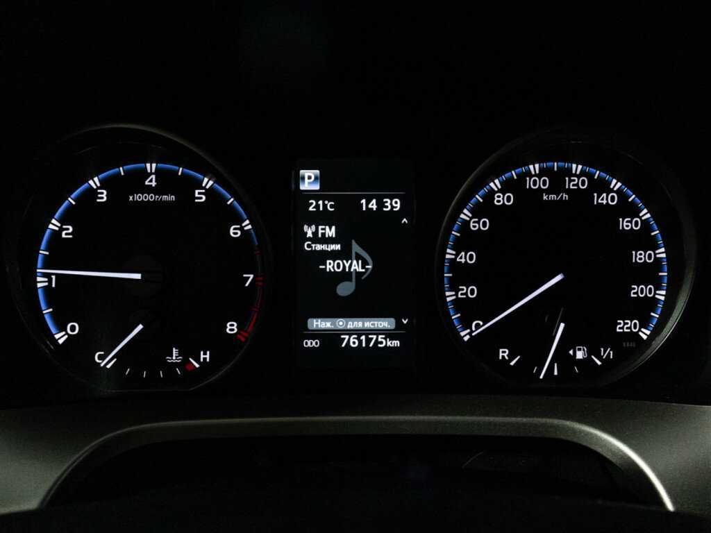 Купить Тойота Рав4, 2015, 76 173 км.. Фото: #11