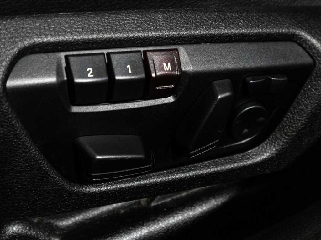 Купить BMW 3 серии, 2013, 251 966 км.. Фото: #16