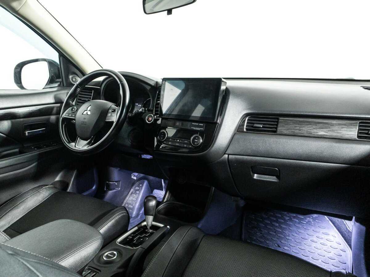 Купить Mitsubishi Outlander, 2016, 145 484 км.. Фото: #8