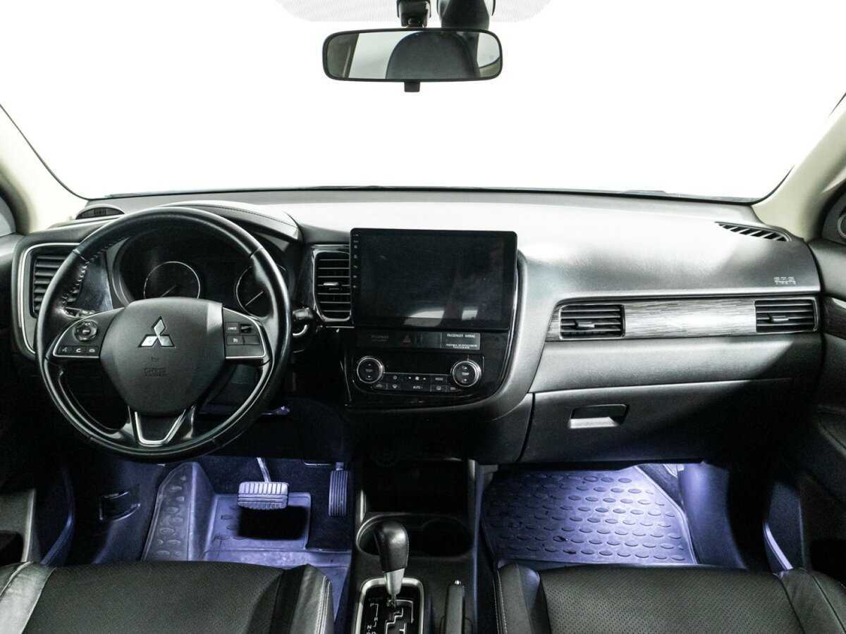 Купить Mitsubishi Outlander, 2016, 145 484 км.. Фото: #12