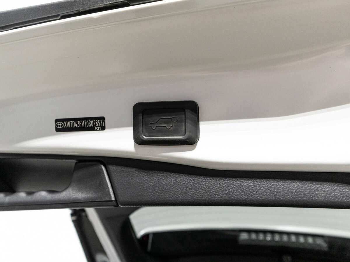 Купить Toyota RAV4, 2021, 59 343 км.. Фото: #15