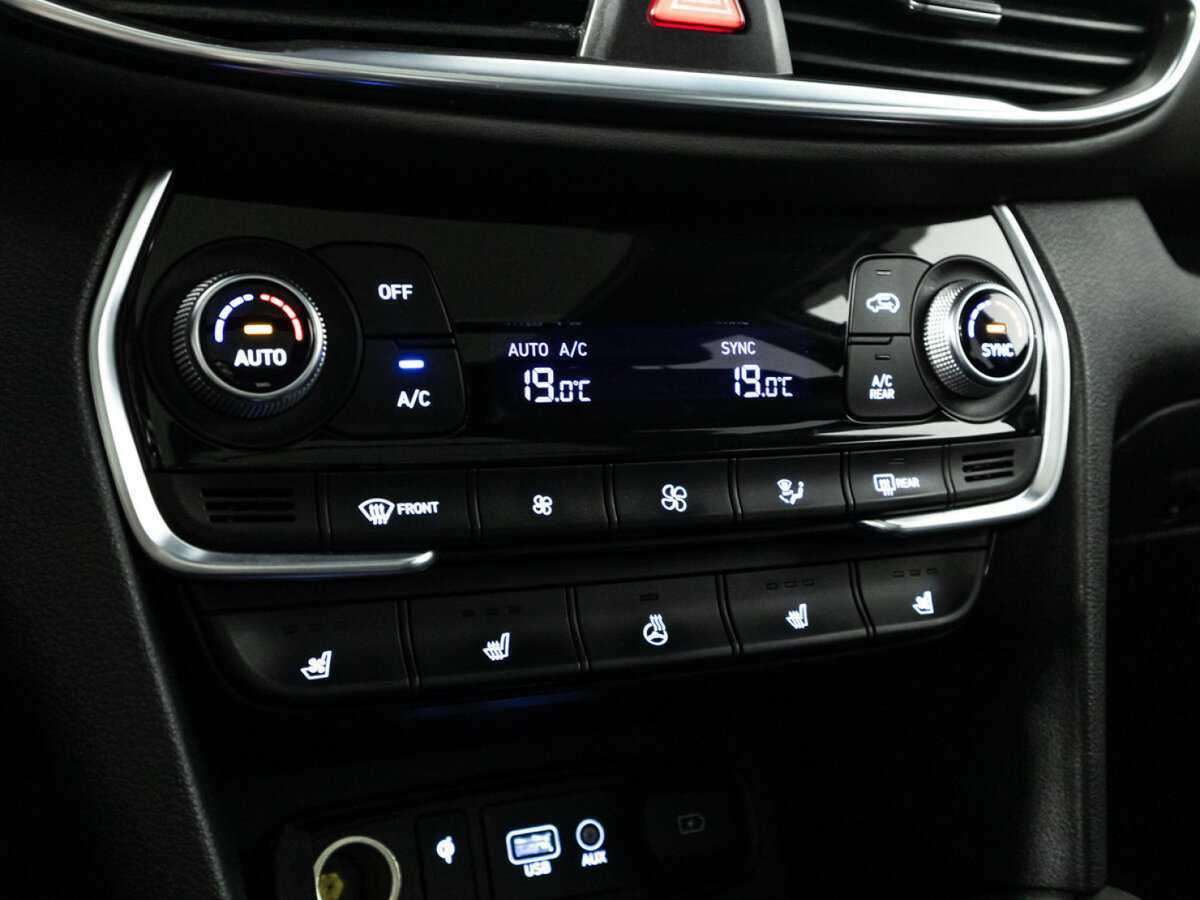 Купить Hyundai Santa Fe, 2019, 84 860 км.. Фото: #26