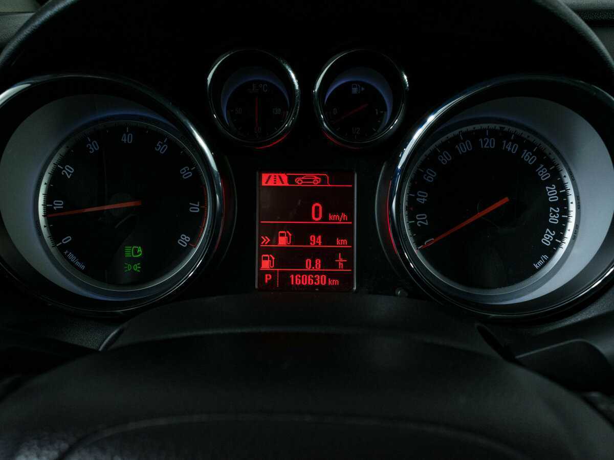 Купить Опель Астра, 2012, 160 627 км.. Фото: #10