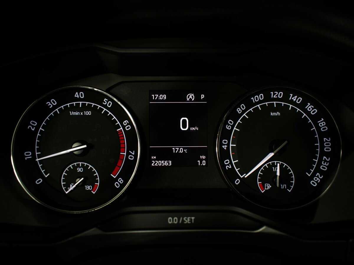 Купить Skoda Superb, 2020, 220 561 км.. Фото: #11