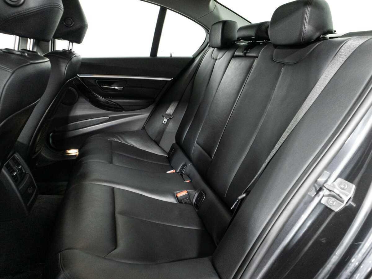 Купить BMW 3 серии, 2017, 122 725 км.. Фото: #9