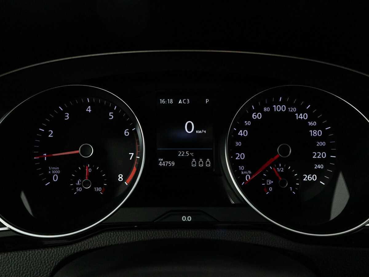 Купить Volkswagen Passat, 2020, 44 696 км.. Фото: #11