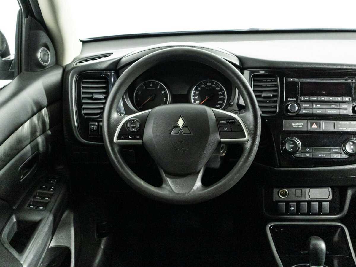 Купить Mitsubishi Outlander, 2018, 122 146 км.. Фото: #16