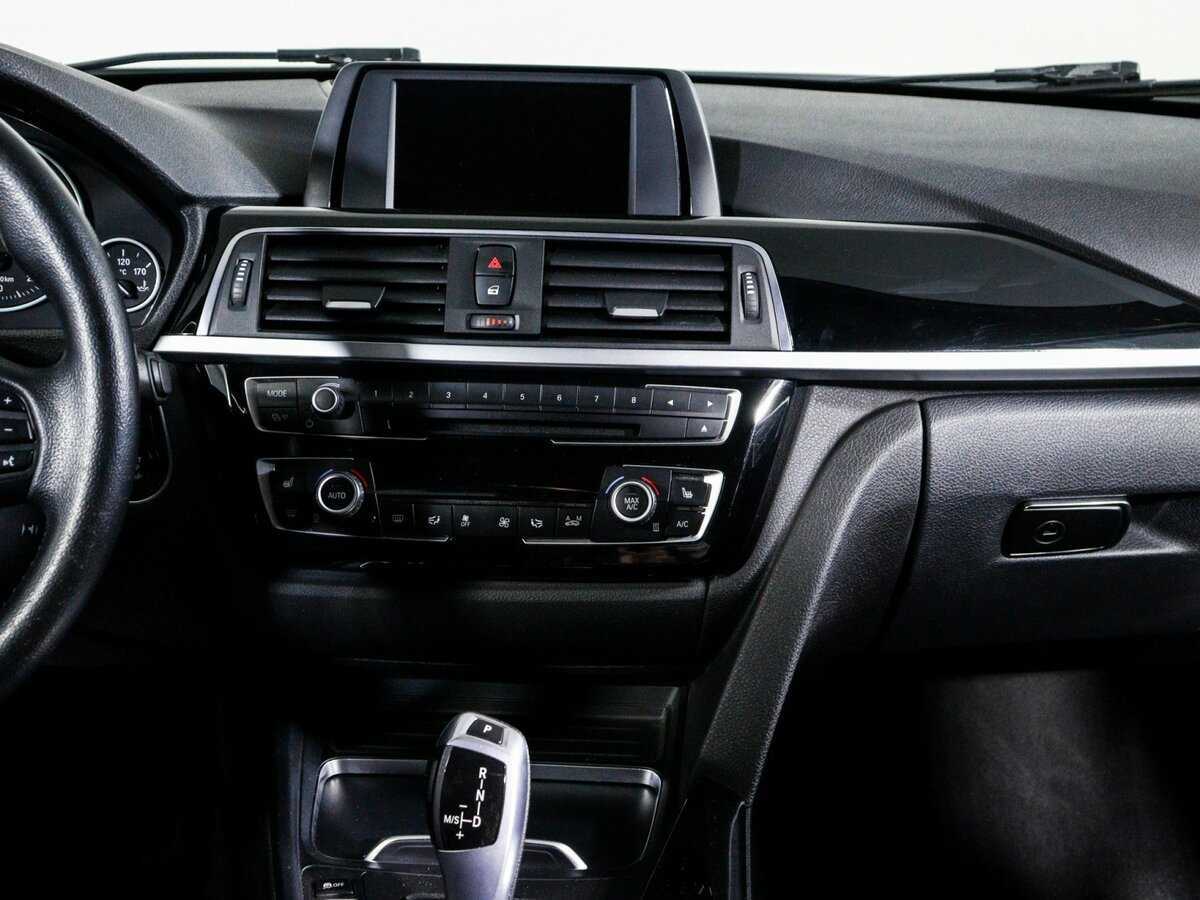 Купить BMW 3 серии, 2015, 141 822 км.. Фото: #10