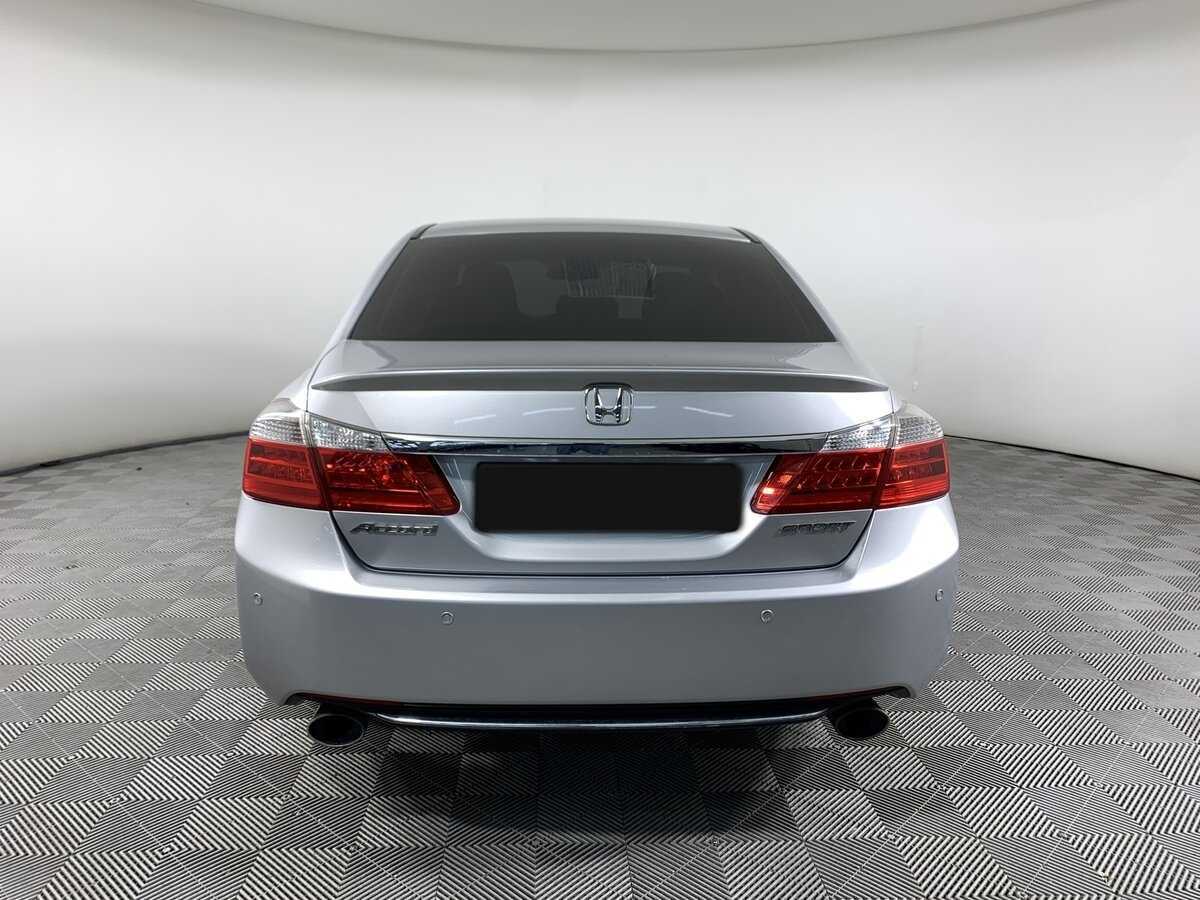Купить Honda Accord, 2013, 117 473 км.. Фото: #4