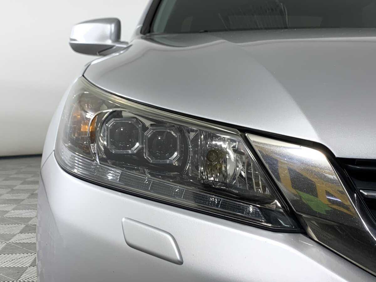 Купить Honda Accord, 2013, 117 473 км.. Фото: #7