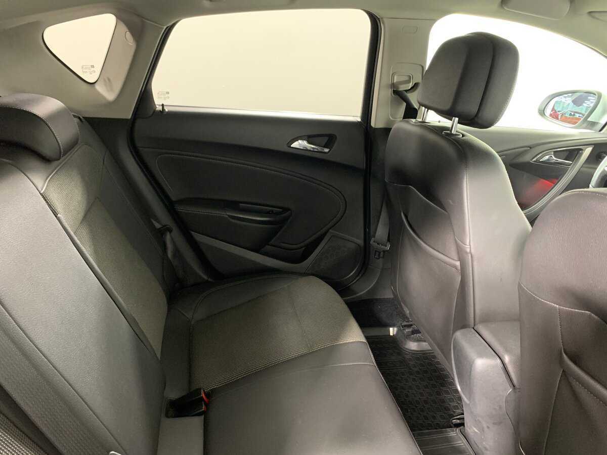 Купить Опель Астра, 2012, 117 404 км.. Фото: #17