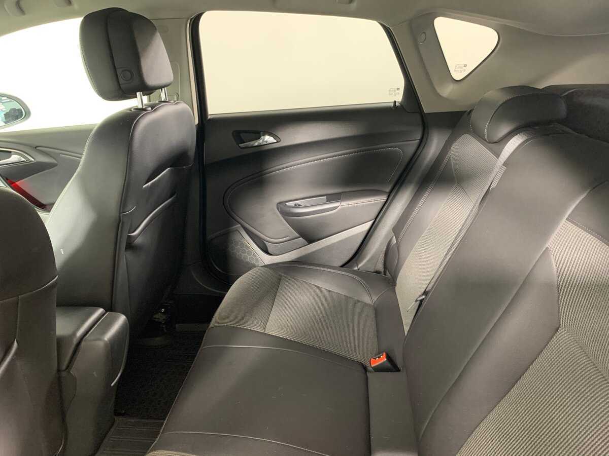 Купить Опель Астра, 2012, 117 404 км.. Фото: #18