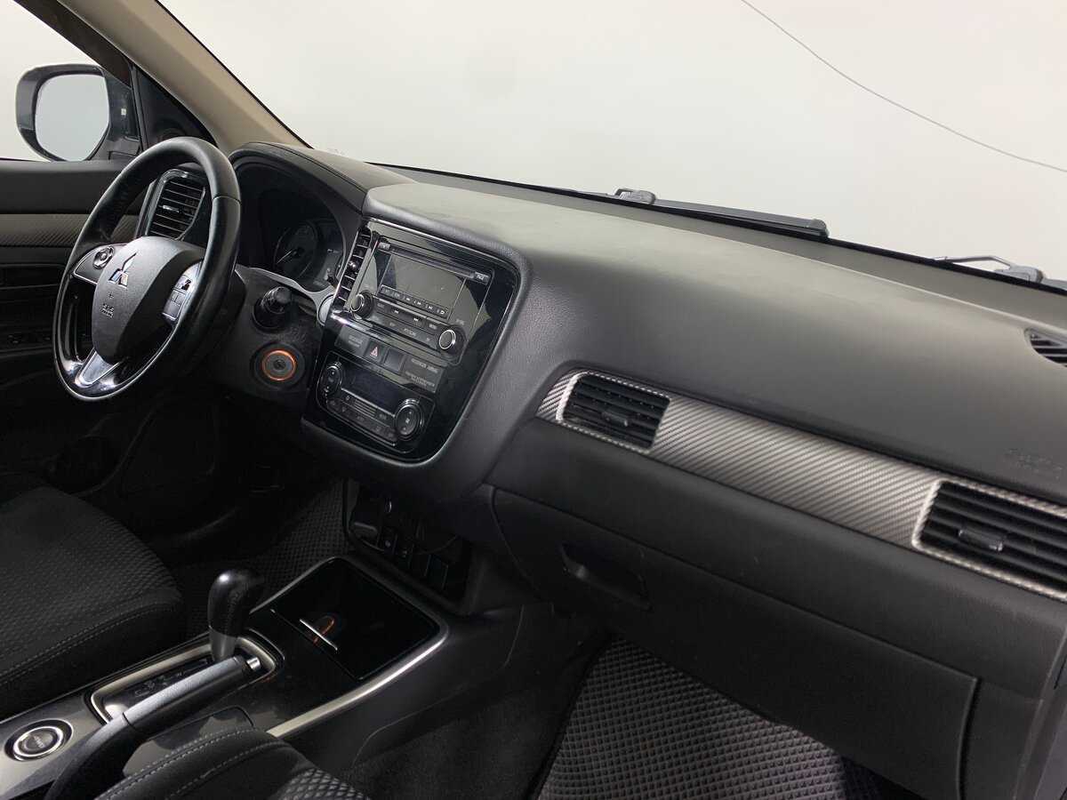 Купить Mitsubishi Outlander, 2017, 275 602 км.. Фото: #13