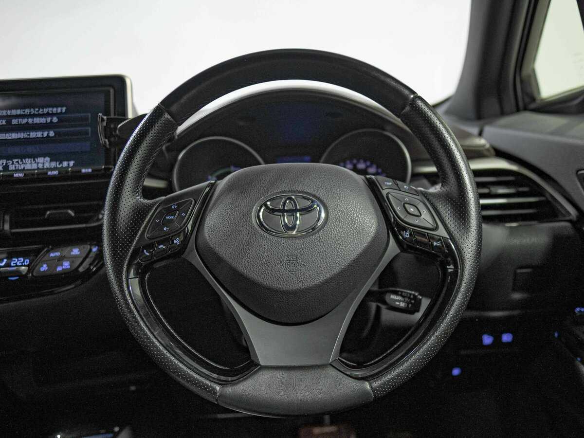 Купить Toyota C-HR, 2017, 101 922 км.. Фото: #6
