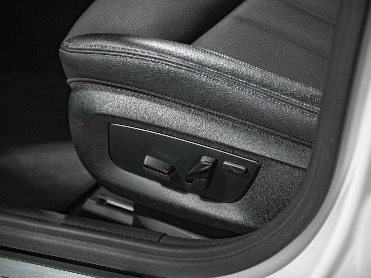 Купить BMW 5 серии, 2018, 139 124 км.. Фото: #16